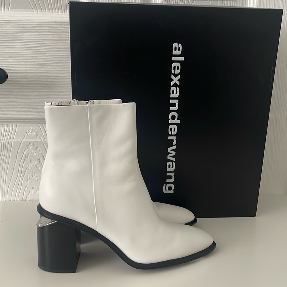 NWT Alexander Wang Anna Calf Bootie Sz 36.5/ 6.5US